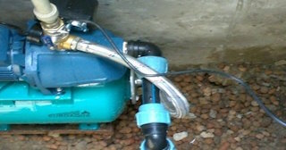 Установка насосной станции для частного дома в Кропоткине - надежное водоснабжение от 5790 рублей